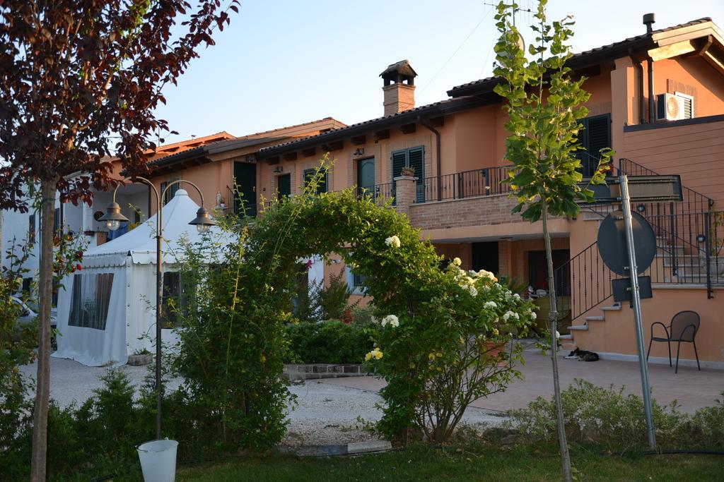 Agriturismo Le Vigne Fermo Exterior photo
