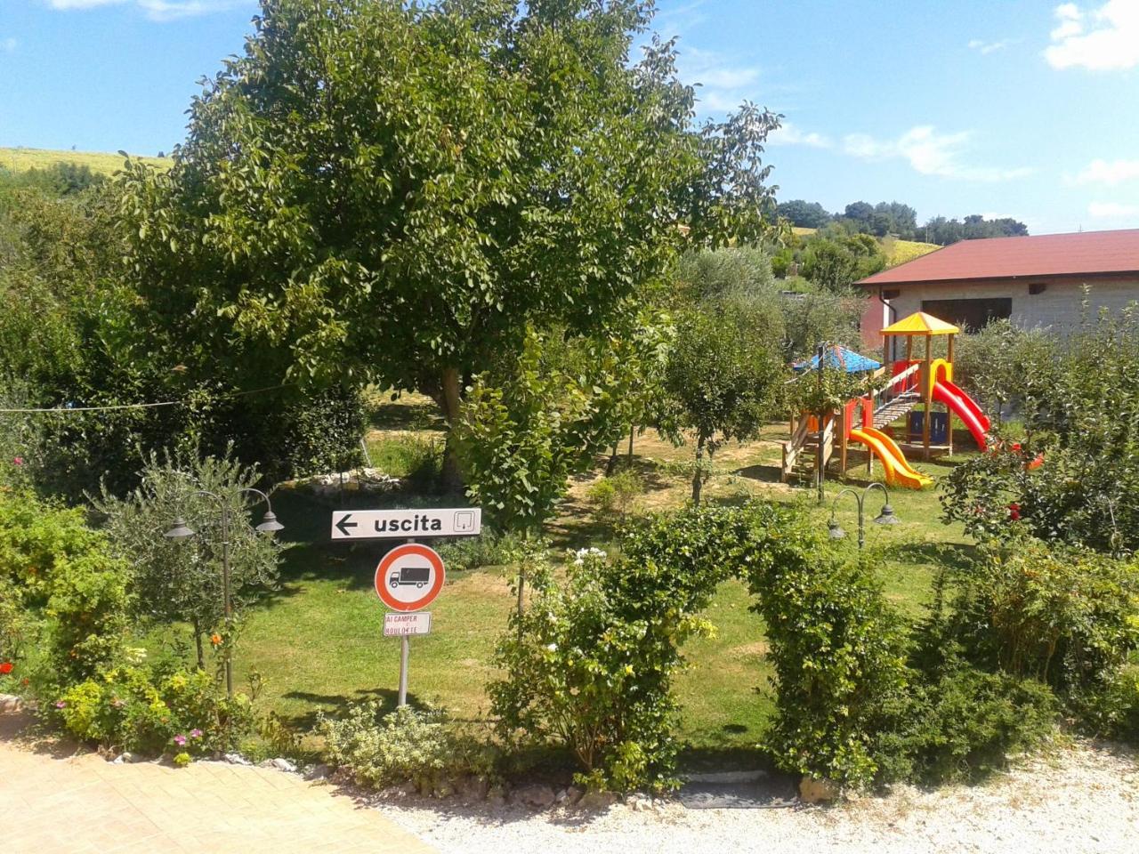 Agriturismo Le Vigne Fermo Exterior photo